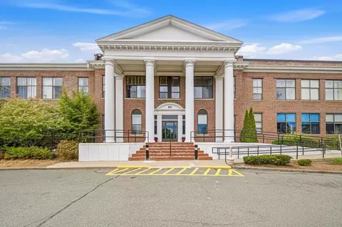 90 Sea #107, Weymouth, MA 02191