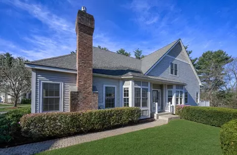 35 Glen Ct #35, Southborough, MA 01772