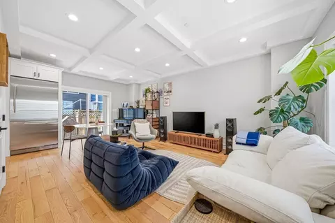 51 Oliver St #2, Somerville, MA 02145