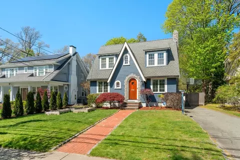 47 Cotton St, Newton, MA 02458