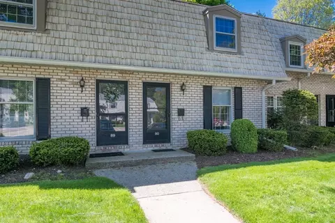 90 Plantation Dr #90, Agawam, MA 01001