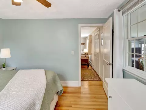 Bedroom - 5 G St, Hull, MA 02045 photo 2 of 5