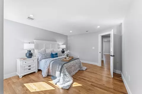143 Hunting Rd, Needham, MA 02494 photo 33