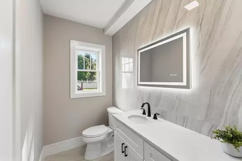 143 Hunting Rd, Needham, MA 02494 photo 17