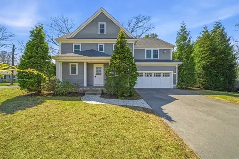 Exterior - 35 Marshall Rd, Wellesley, MA 02482 photo 6 of 6