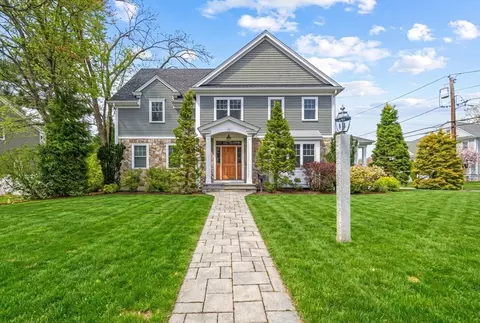 35 Marshall Rd, Wellesley, MA 02482