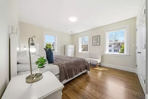 Bedroom - 35 Marshall Rd, Wellesley, MA 02482 photo 5 of 6