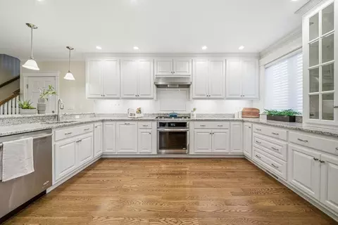Kitchen - 35 Marshall Rd, Wellesley, MA 02482 photo 2 of 4