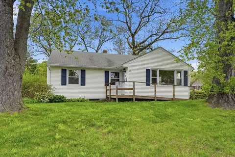 Exterior - 129 Cooper St, Springfield, MA 01108 photo 6 of 11