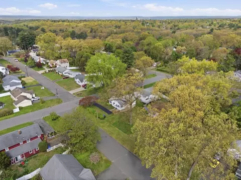 View/Area - 129 Cooper St, Springfield, MA 01108 photo 6 of 6