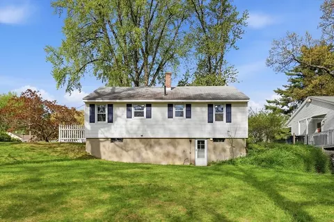 Exterior - 129 Cooper St, Springfield, MA 01108 photo 4 of 11