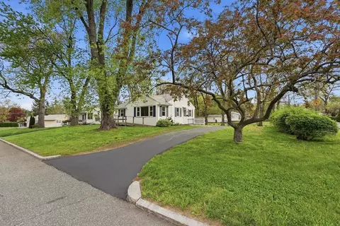 Exterior - 129 Cooper St, Springfield, MA 01108 photo 1 of 11