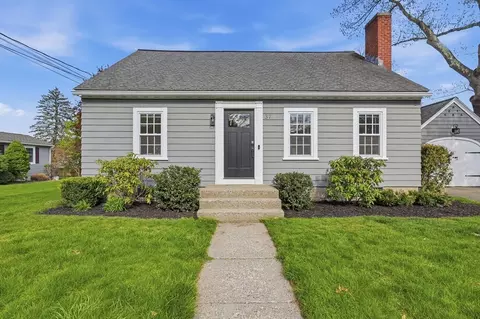 37 Summer St, Shrewsbury, MA 01545