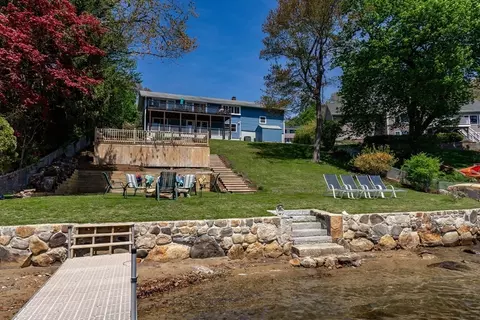 63 Fort Meadow Dr, Hudson, MA 01749