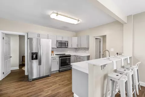 Kitchen - 3 Edwards St, Franklin, MA 02038 photo 5 of 6