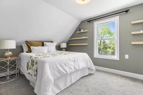 Bedroom - 3 Edwards St, Franklin, MA 02038 photo 3 of 7