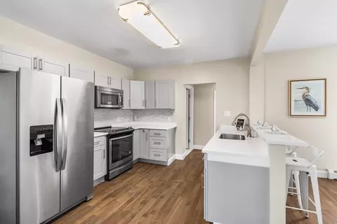 Kitchen - 3 Edwards St, Franklin, MA 02038 photo 4 of 6