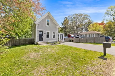 Other - 3 Edwards St, Franklin, MA 02038 photo 2 of 10