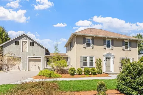 696 Main St, Concord, MA 01742