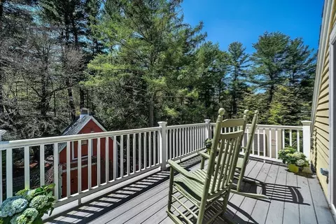 Exterior - 77 Brook Rd, Weston, MA 02493 photo 7 of 13