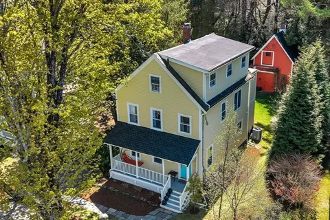 Exterior - 77 Brook Rd, Weston, MA 02493 photo 3 of 13