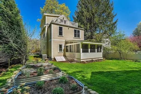Exterior - 77 Brook Rd, Weston, MA 02493 photo 11 of 13