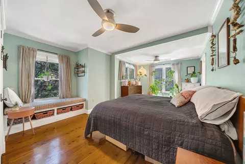 Bedroom - 77 Brook Rd, Weston, MA 02493 photo 1 of 3