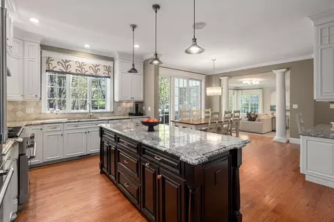 84 Glendale Rd, Needham, MA 02492 photo 10