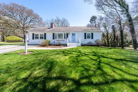 73 Swift Brook Rd, Yarmouth, MA 02673