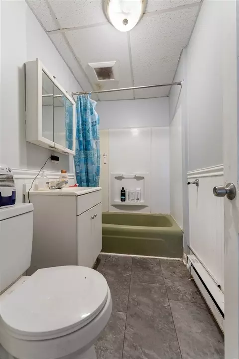 Bath - 71 Maywood St, Worcester, MA 01603 photo 2 of 2