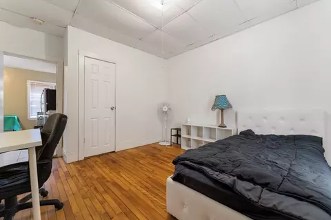 Bedroom - 71 Maywood St, Worcester, MA 01603 photo 8 of 8