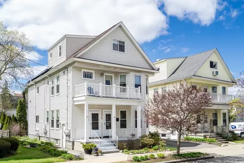16 Sanford St #16, Melrose, MA 02176