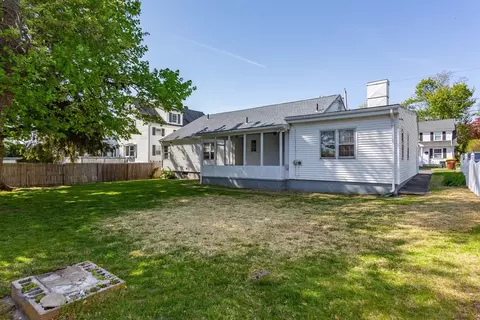 277 Valentine St, Fall River, MA 02720 photo 25