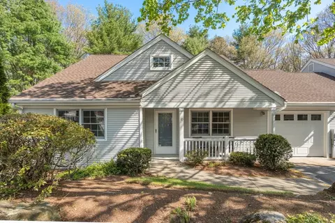 10 Cabot Dr #51, Shrewsbury, MA 01545