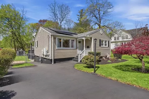 7 Park Villa Ave, Worcester, MA 01606