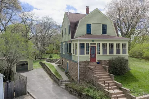 54 Oak St, Dedham, MA 02026