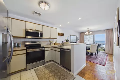 Kitchen - 700 Shore Dr #509, Fall River, MA 02721 photo 1 of 1