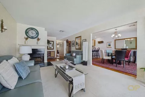 Living - 700 Shore Dr #509, Fall River, MA 02721 photo 5 of 5