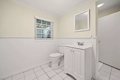 Bath - 1480 Great Plain Ave, Needham, MA 02492 photo 3 of 3