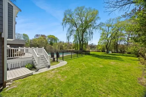 Exterior - 1480 Great Plain Ave, Needham, MA 02492 photo 8 of 9