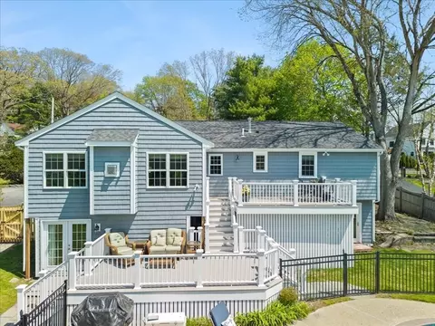 Exterior - 1480 Great Plain Ave, Needham, MA 02492 photo 2 of 9