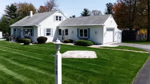 108 Parker St, Fitchburg, MA 01420