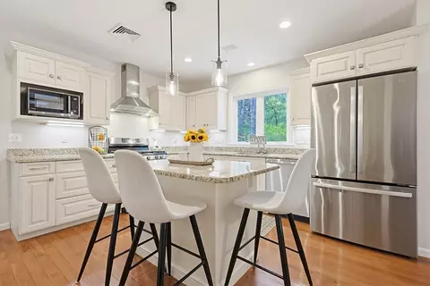 Kitchen - 36 Brooks St, Upton, MA 01568 photo 4 of 4
