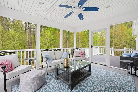 Exterior - 36 Brooks St, Upton, MA 01568 photo 3 of 10