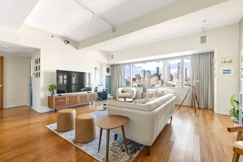 141 Dorchester Ave #507, Boston, MA 02127