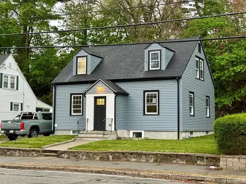 714 Lynnfield St, Lynn, MA 01904