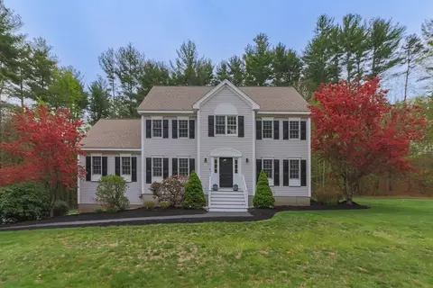 37 Allens Trl, Groton, MA 01450