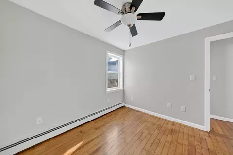 Bedroom - 165 Grant St, Fall River, MA 02721 photo 6 of 8