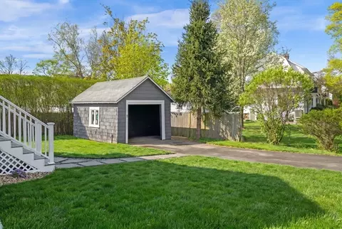 526 Cabot, Beverly, MA 01915 photo 39
