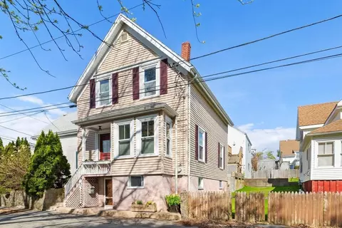 Exterior - 8 12 Myrtle Sq, Gloucester, MA 01930 photo 1 of 5